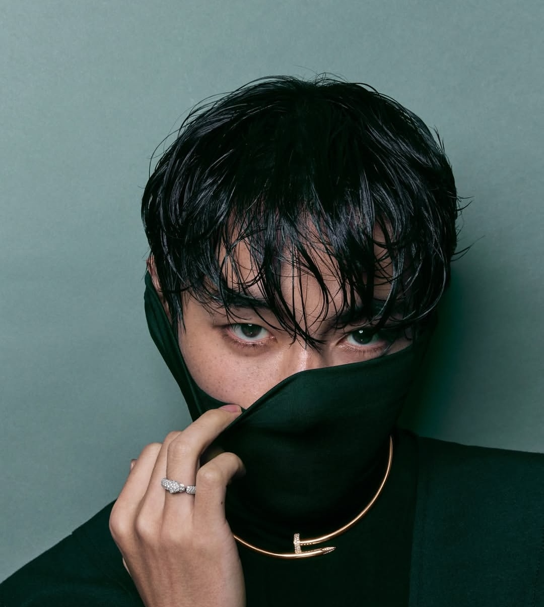 뷔 (방탄소년단) 최근 활동샷