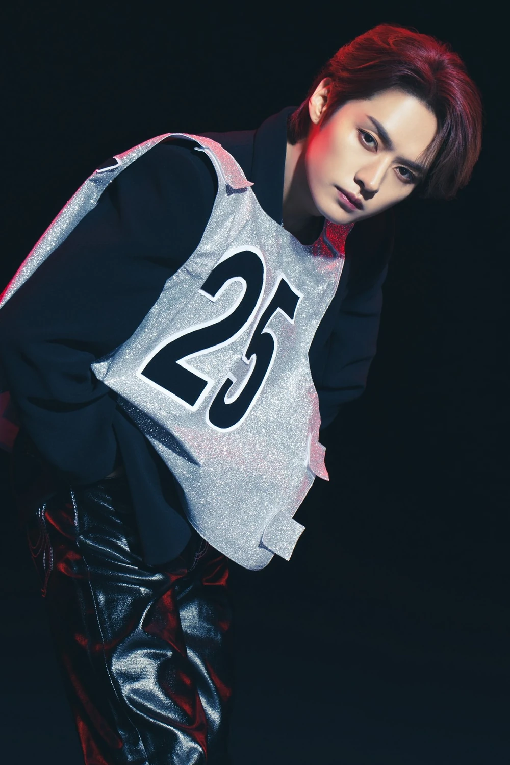 Behind-the-scenes cut of Lee Know (Stray Kids)