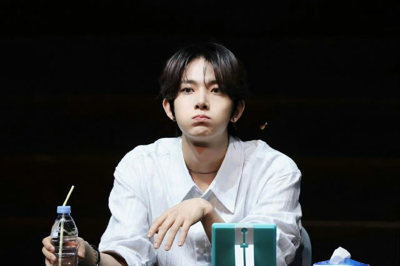 Behind-the-scenes cut of Heeseung (ENHYPEN)