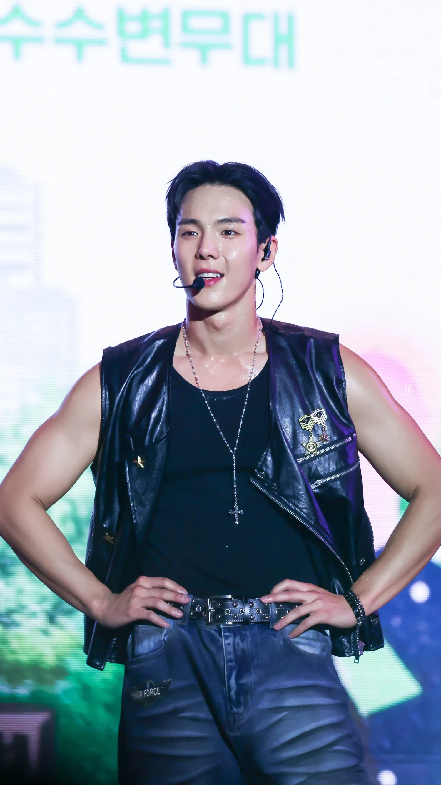 Shownu (MONSTA X)的最新活動照片