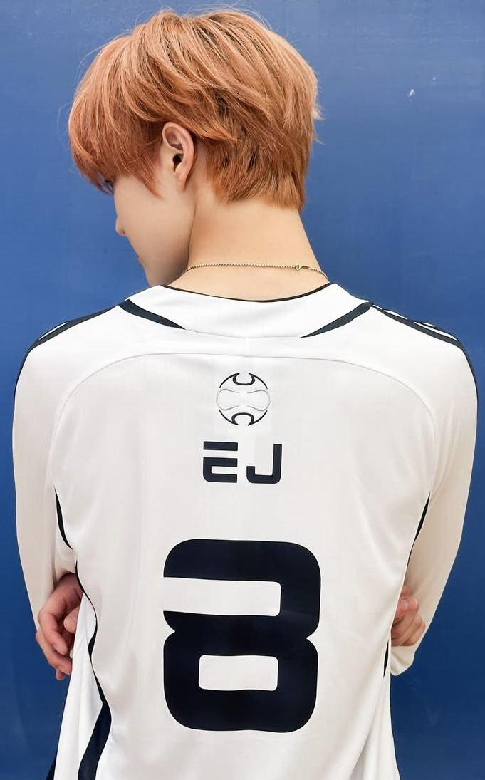 A moment captured by EJ (&TEAM)'s fan