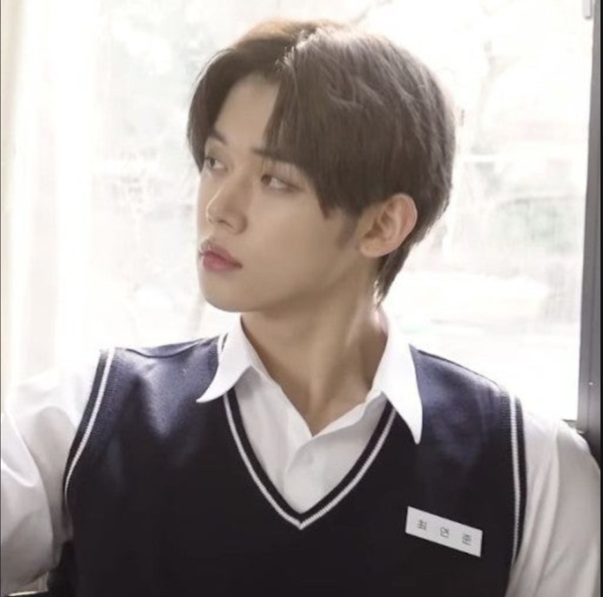 ヨンジュン (TOMORROW X TOGETHER)の舞台裏ショット