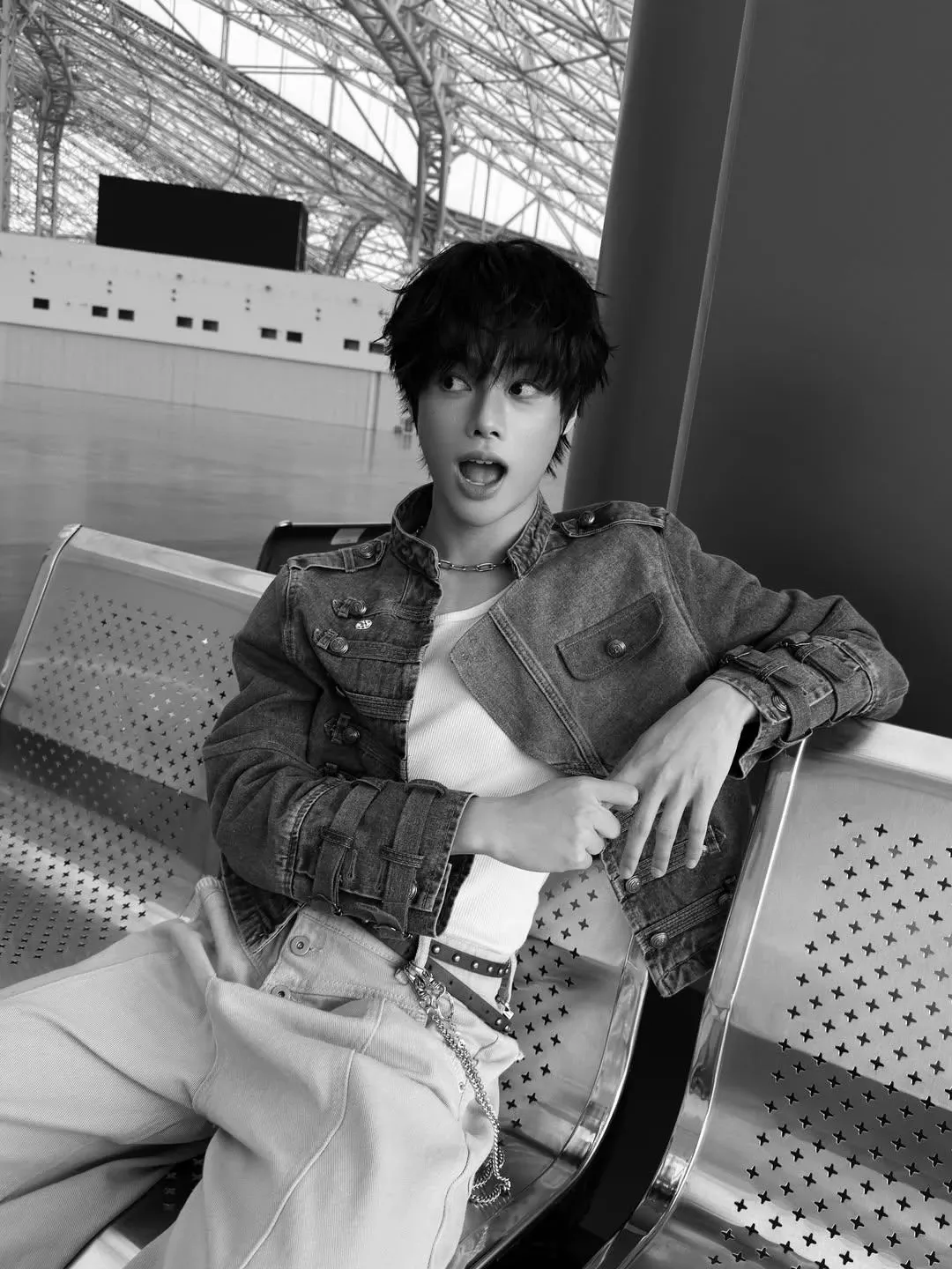 Recent activity shot of Hanbin (TEMPEST)