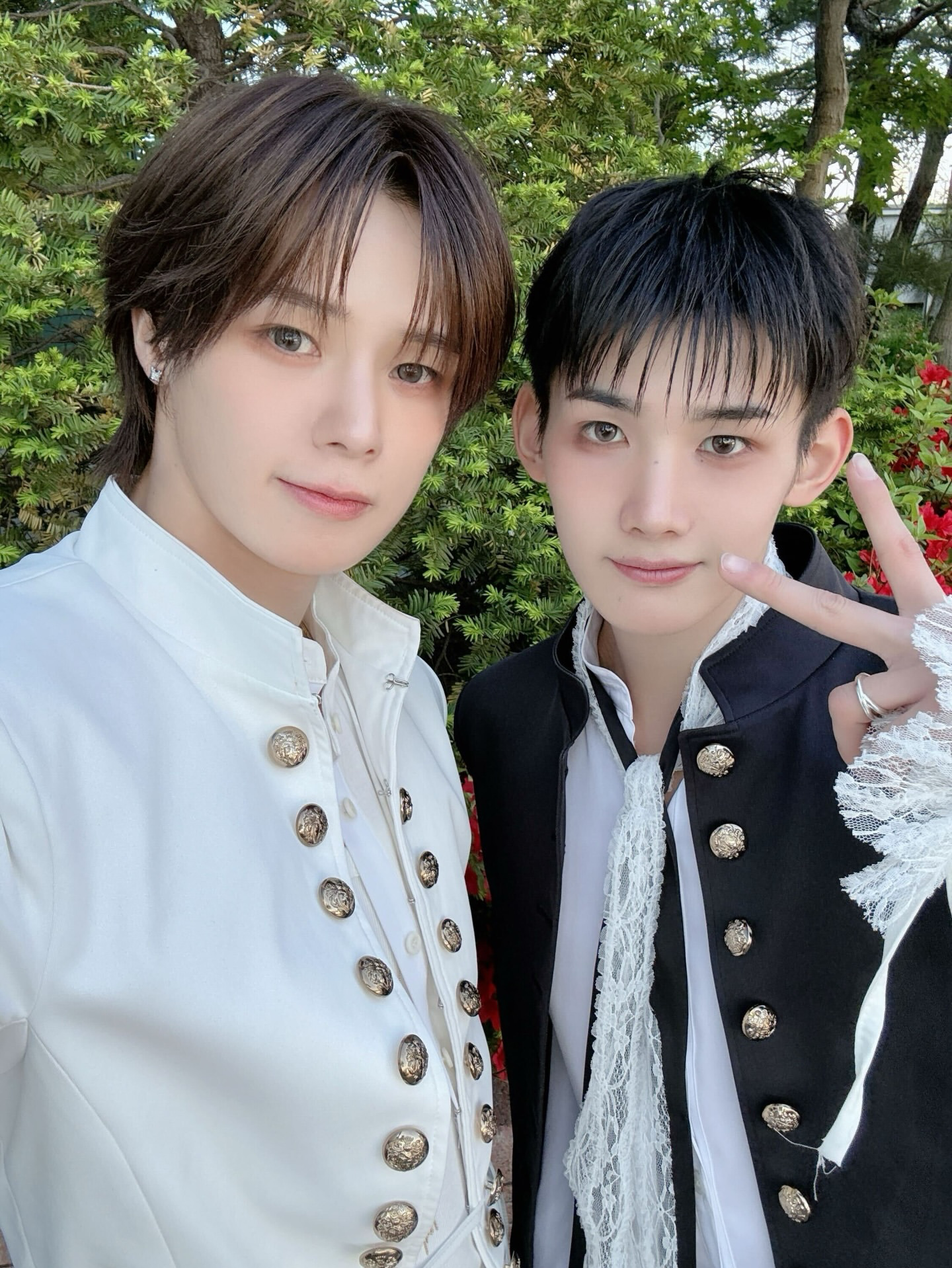 Latest photo of Jo (&TEAM)