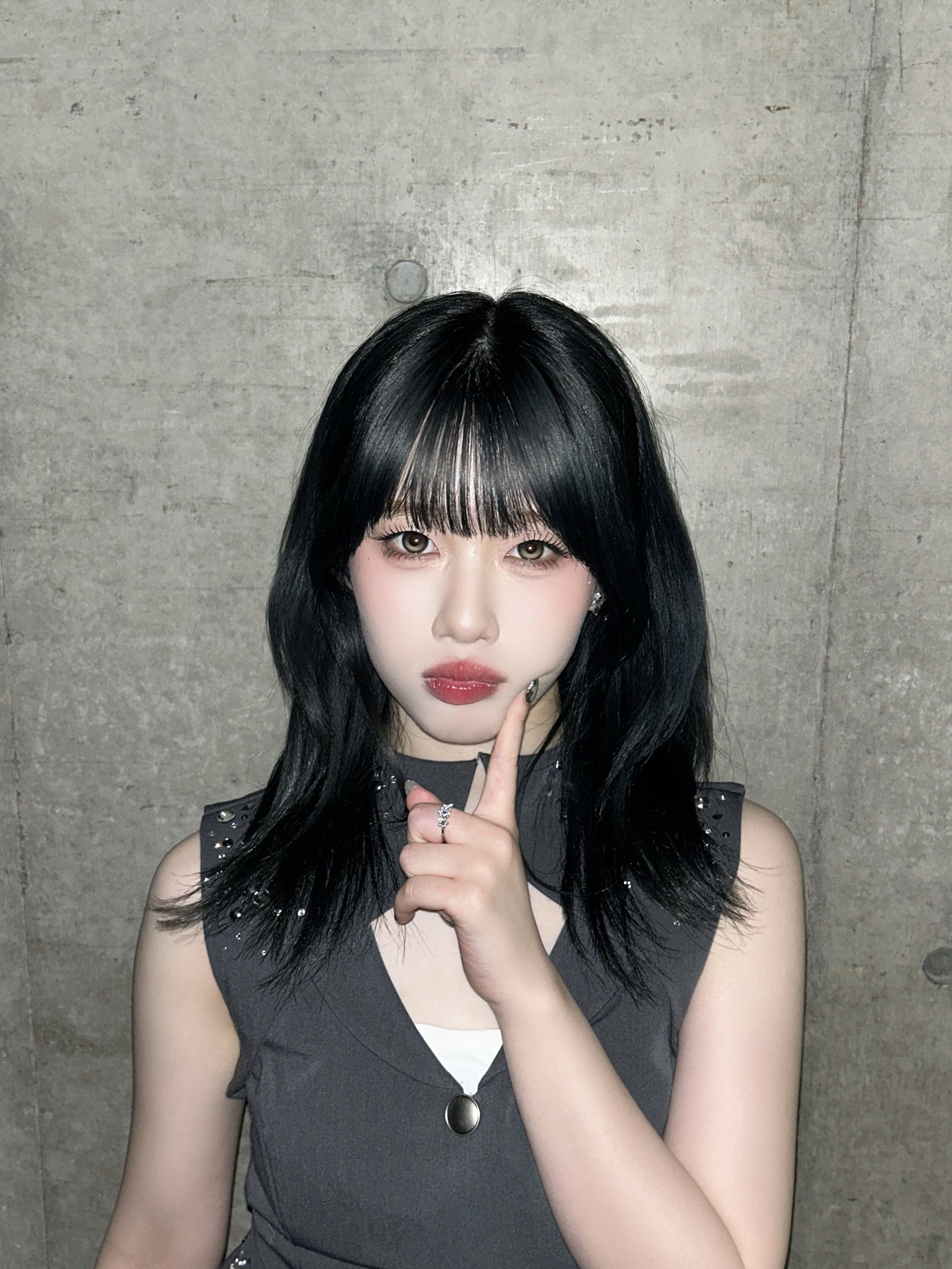 Behind-the-scenes cut of Takami Ayane (ME:I)
