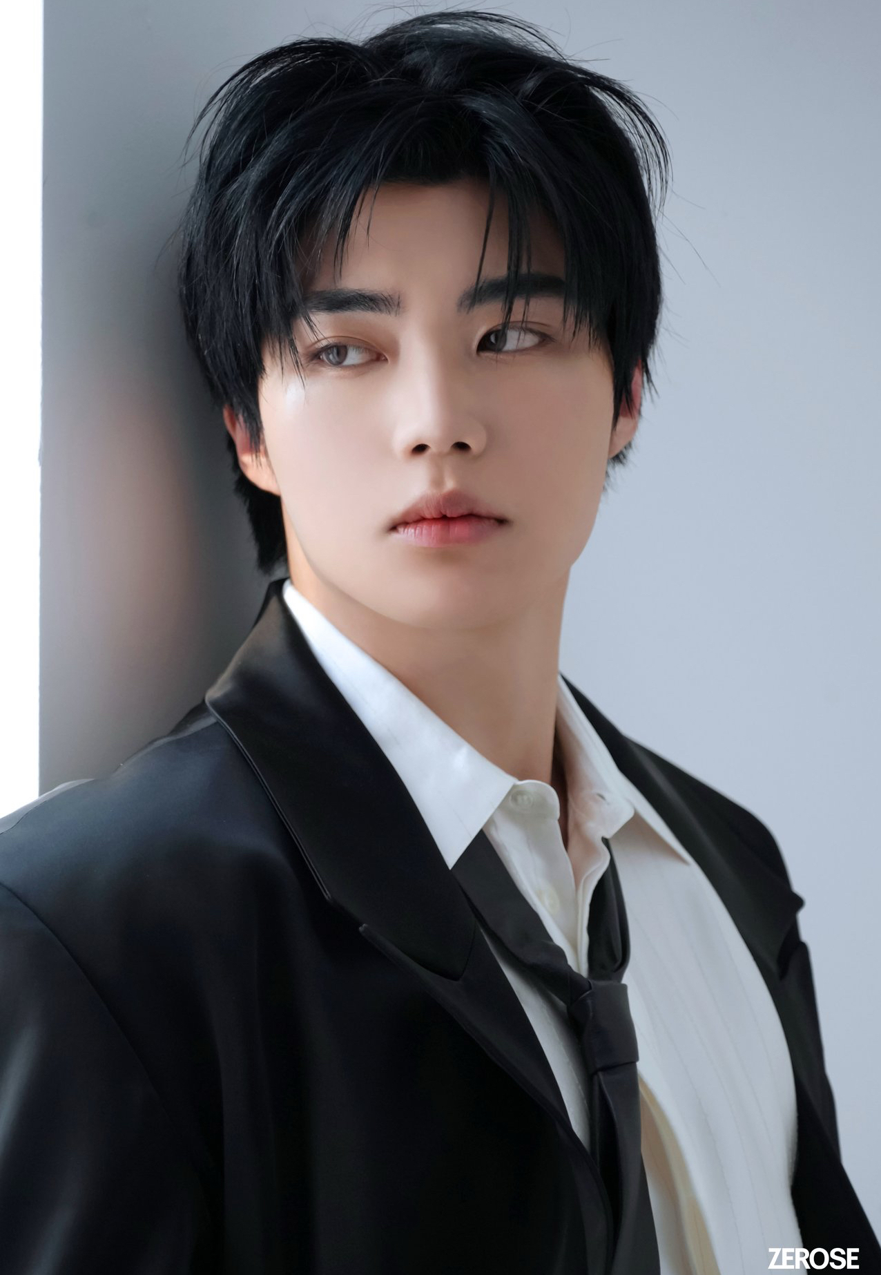 Latest photo of Park Gunwook (ZEROBASEONE)