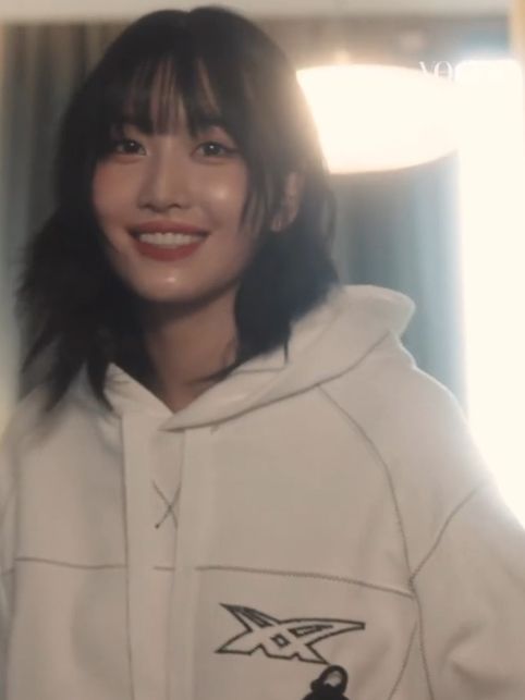 Potret di balik layar Momo (TWICE)