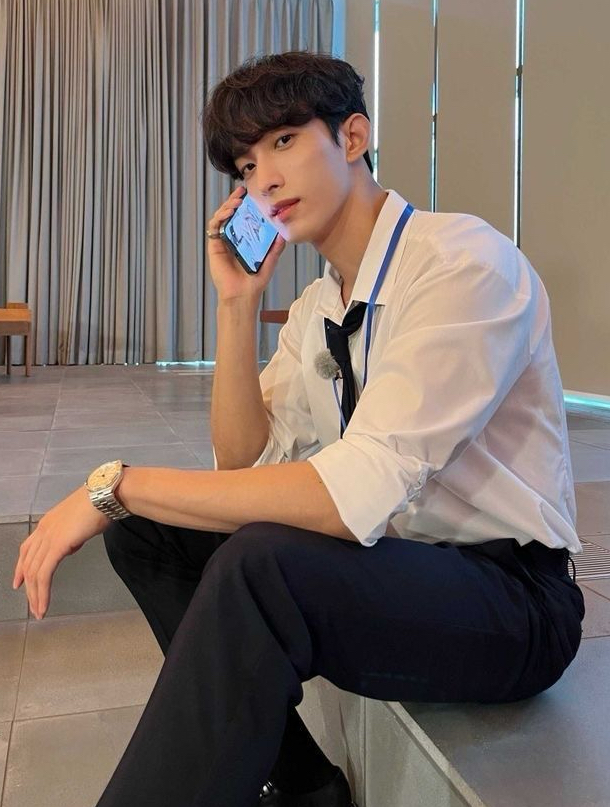 A moment captured by DK (SEVENTEEN)'s fan