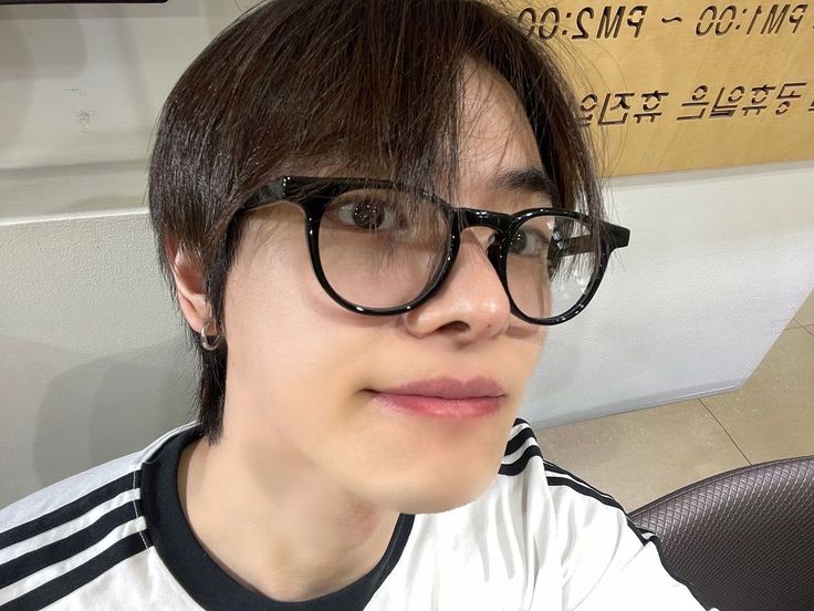 Recent activity shot of Lee Leo (ALPHA DRIVE ONE)