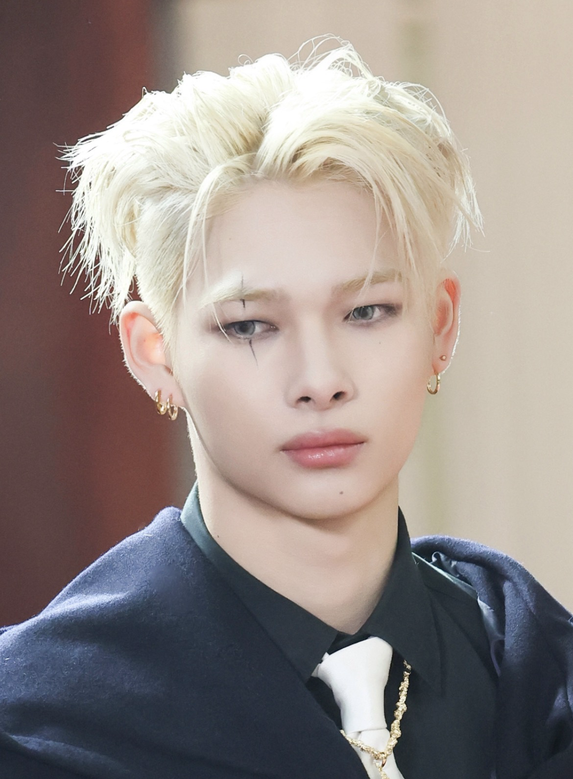 Foto aktivitas terbaru NI-KI (ENHYPEN)