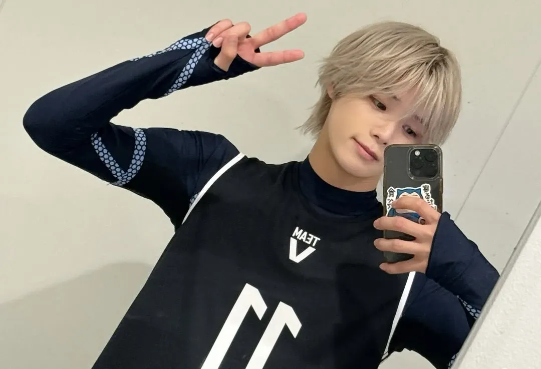 Behind-the-scenes cut of K (&TEAM)