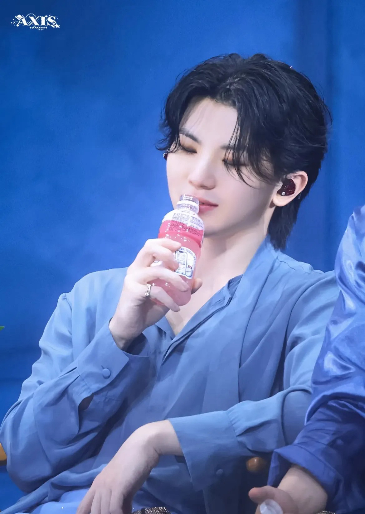 Behind-the-scenes cut of Woozi (SEVENTEEN)