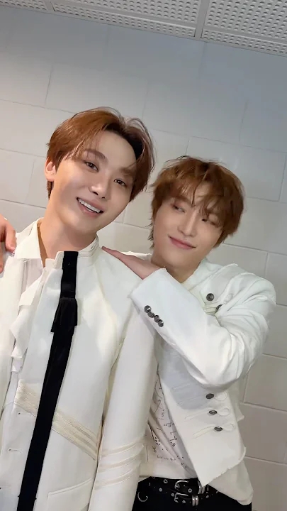 A heartfelt wallpaper shared by SEVENTEEN's fans