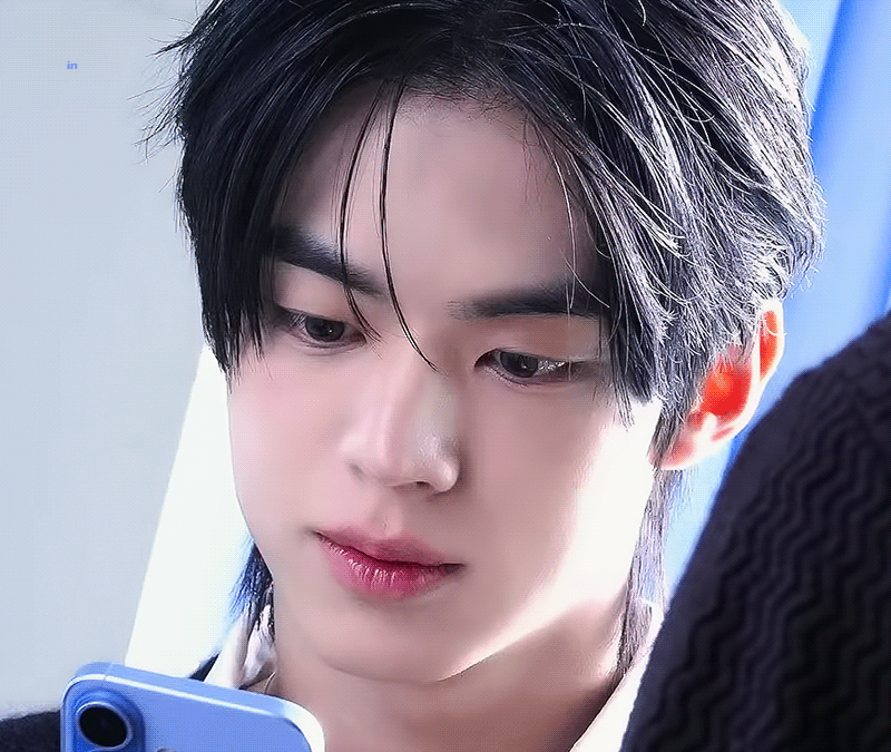 A moment captured by Dohoon (TWS)'s fan