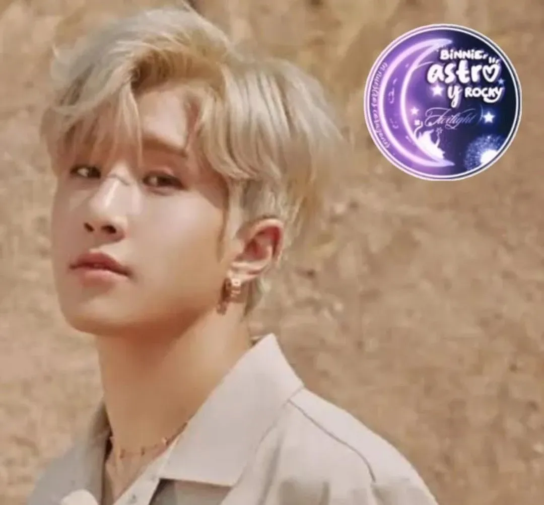 A moment captured by Jinjin (ASTRO)'s fan