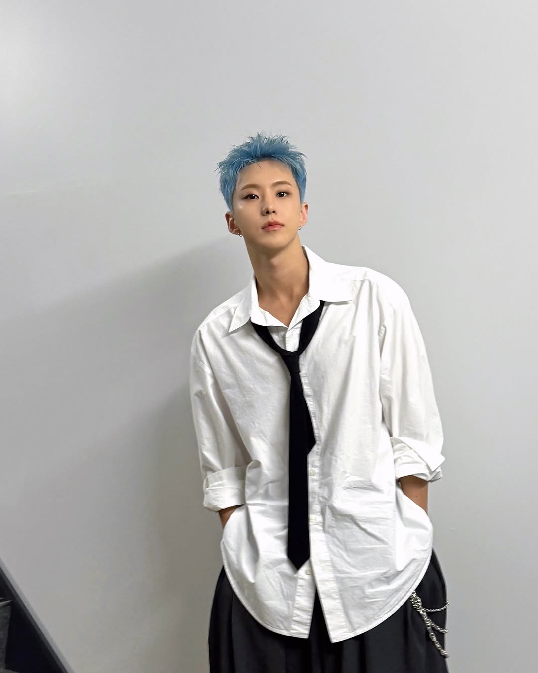 Recent activity shot of Hoshi (SEVENTEEN)