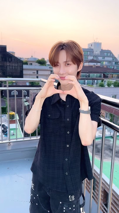 Today's most popular wallpaper in the Hui (PENTAGON) community