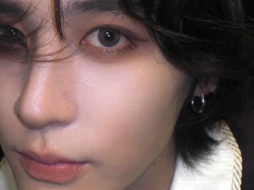 A moment captured by Leehan (BOYNEXTDOOR)'s fan