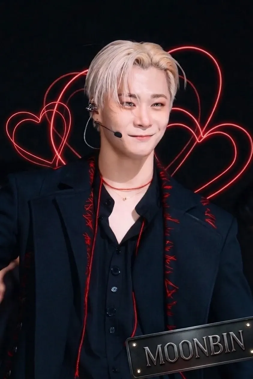 Latest photo of Moonbin (ASTRO)