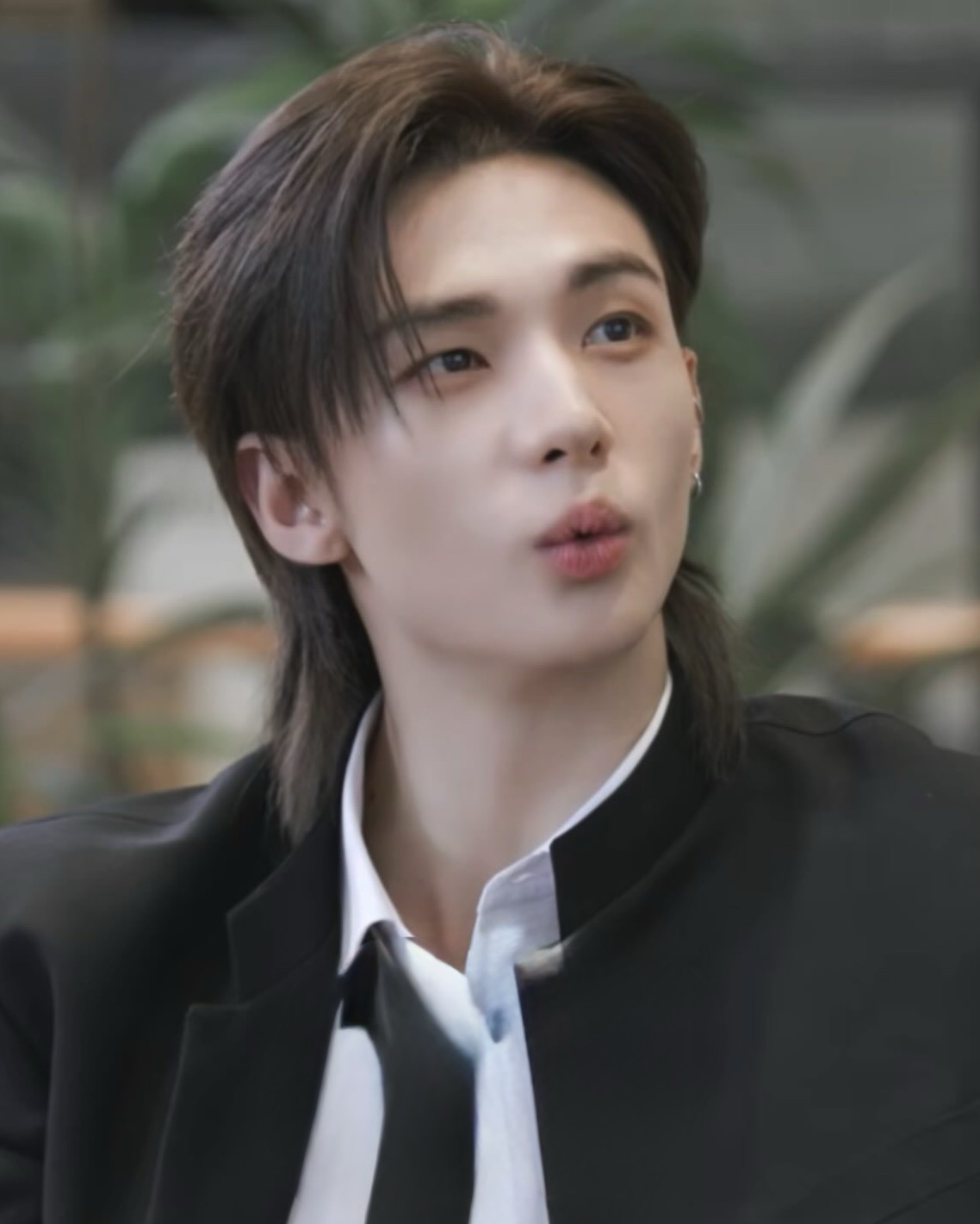 Latest photo of Hyunjin (Stray Kids)