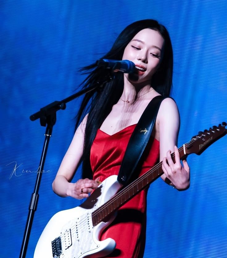 A moment captured by Winter (aespa)'s fan