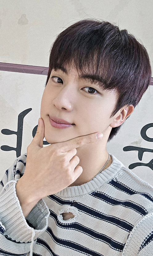 진 (방탄소년단)의 비하인드 컷