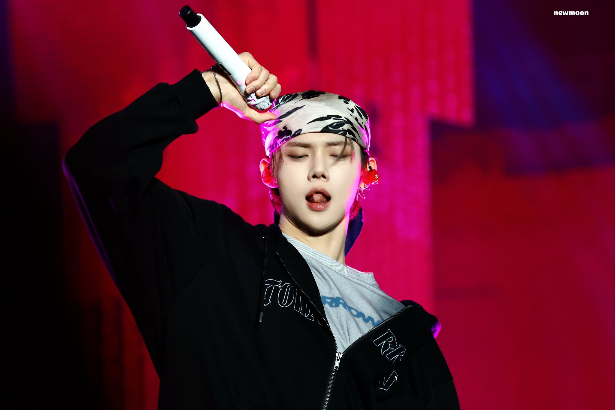 Foto terbaru Yeonjun (TOMORROW X TOGETHER)