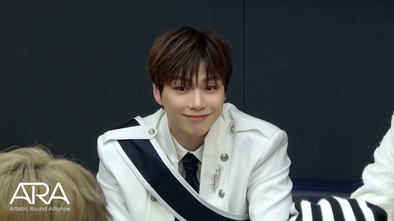 강다니엘의 최신 사진