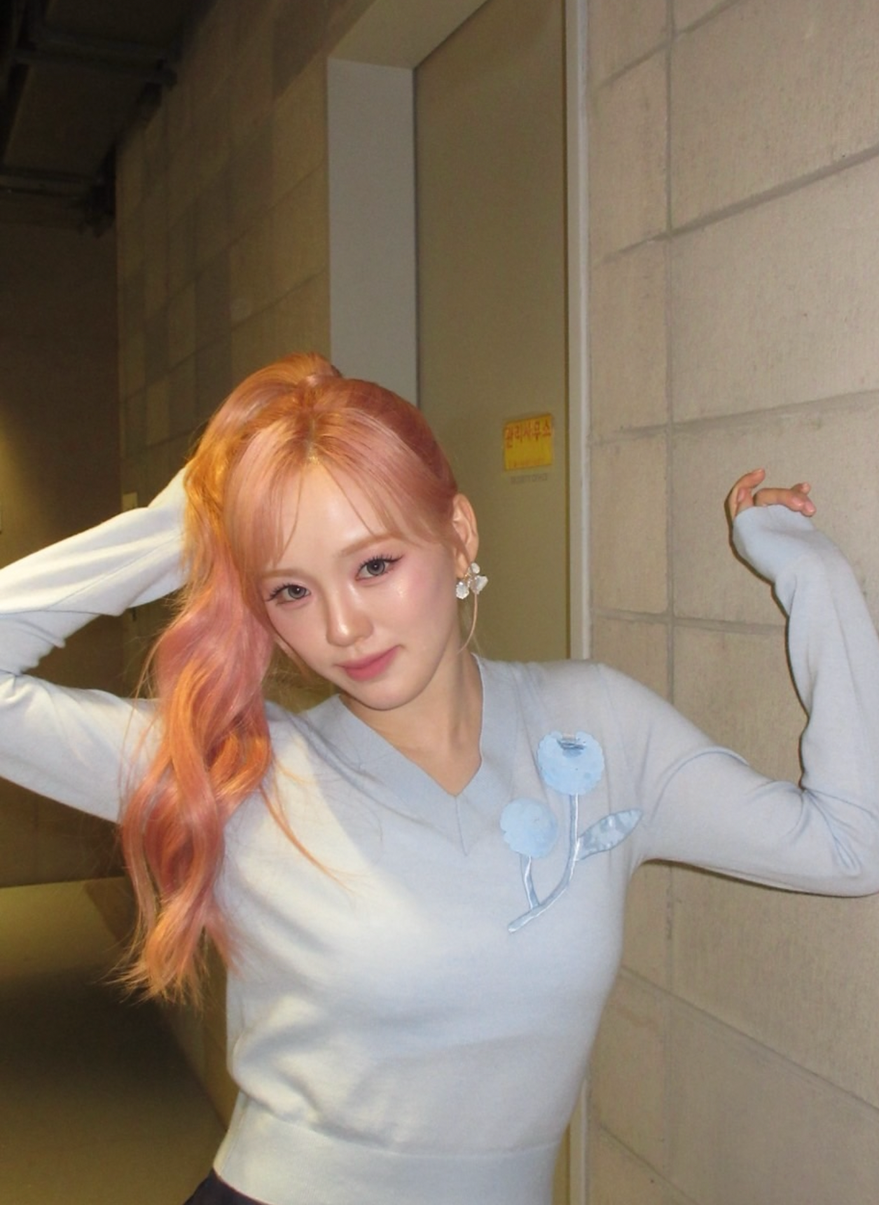 A moment captured by Rio (NiziU)'s fan