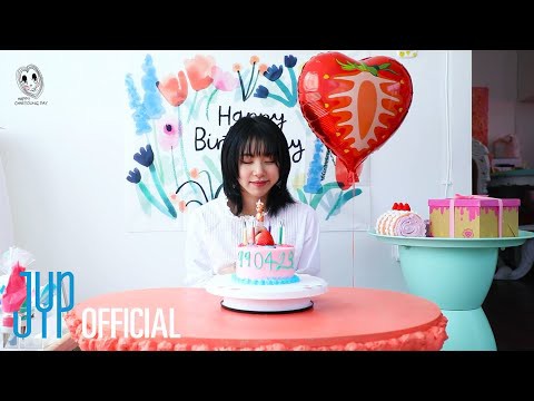 Momen yang diabadikan oleh penggemar Chaeyoung (TWICE)