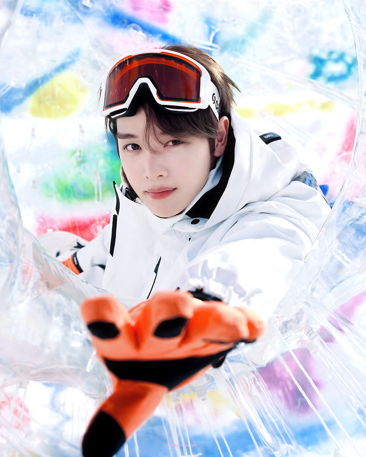 Recent activity shot of Sungchan (RIIZE)