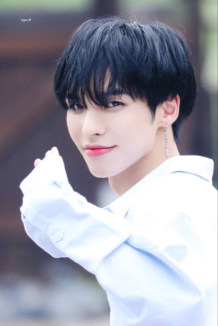 BX (CIX)의 비하인드 컷