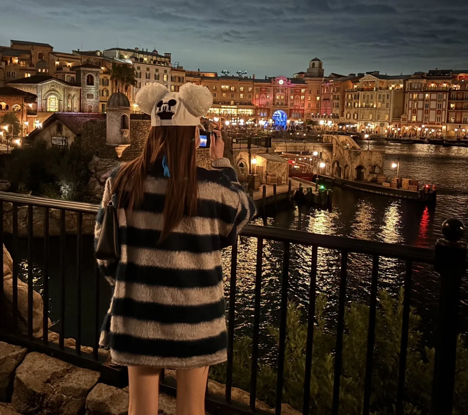 Latest photo of Mayuka (NiziU)