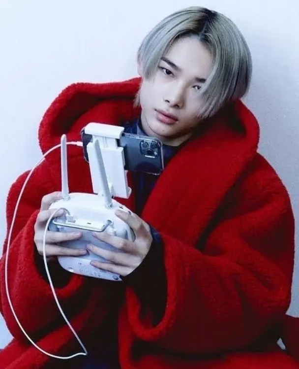 NI-KI (ENHYPEN)的最新照片