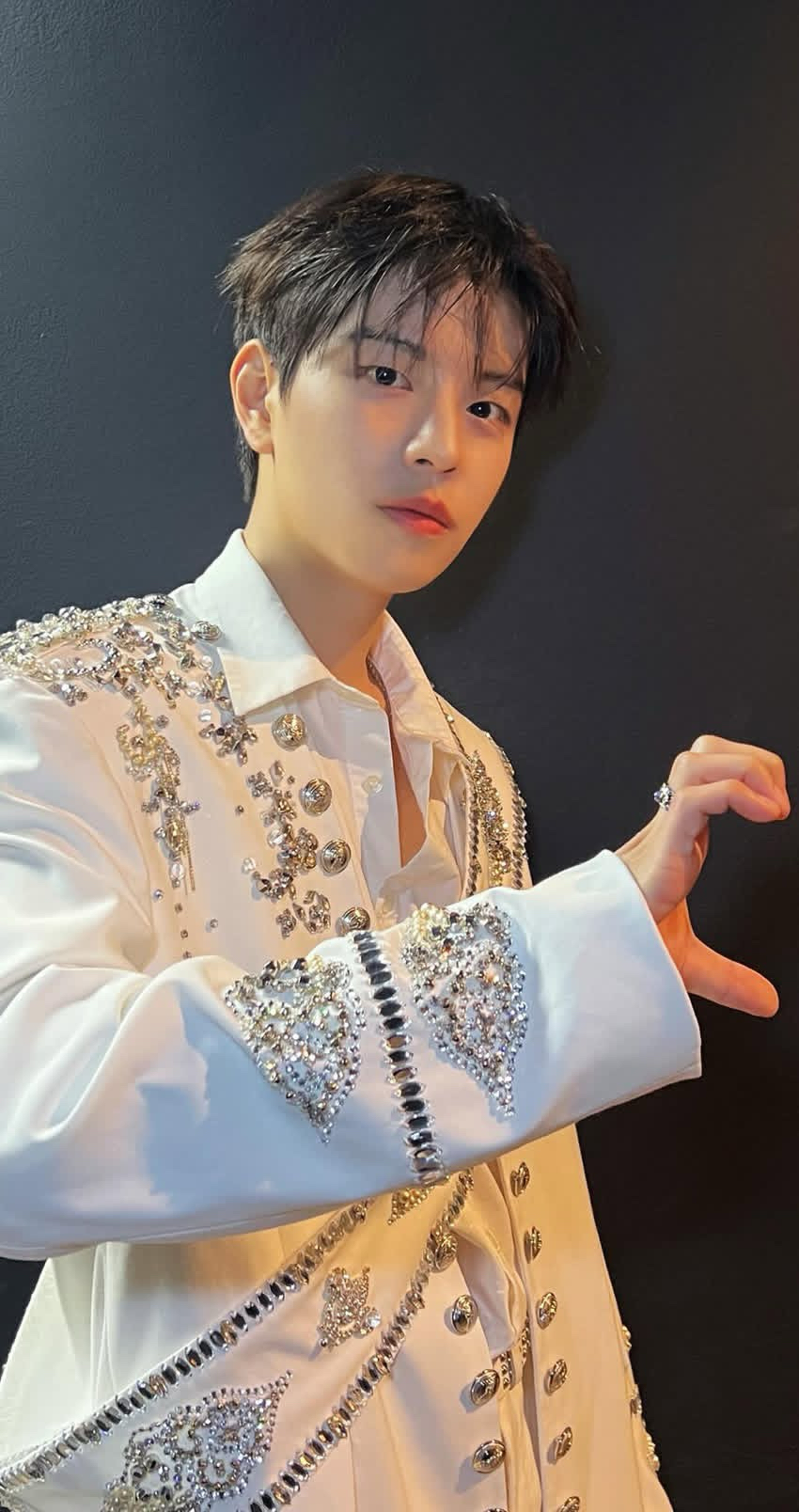 The most beloved wallpaper among Seungmin (Stray Kids)'s fans