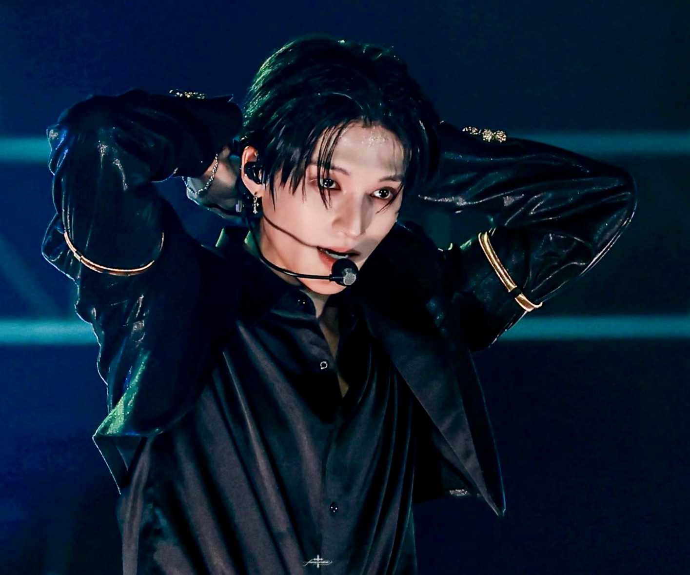 友榮 (ATEEZ)的最新照片