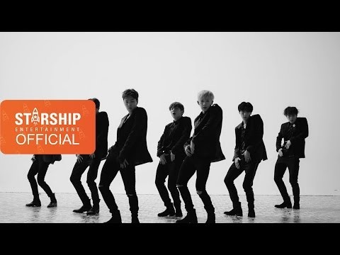 Momen yang diabadikan oleh penggemar MONSTA X