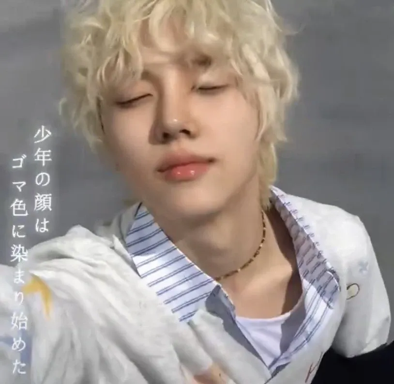 Momen yang diabadikan oleh penggemar Seongmin (CRAVITY)