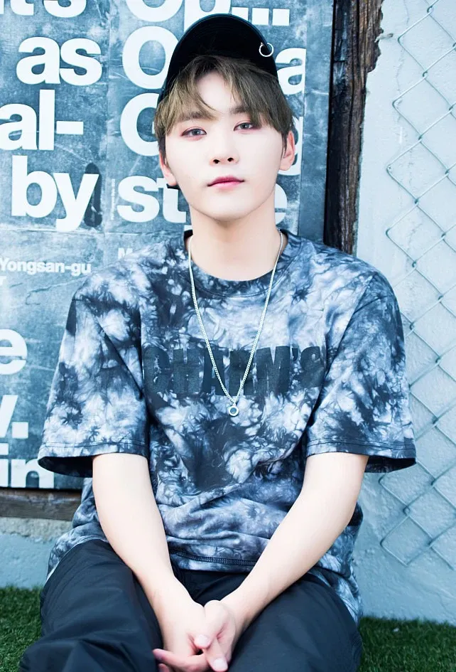 勝寛 (SEVENTEEN)的最新照片