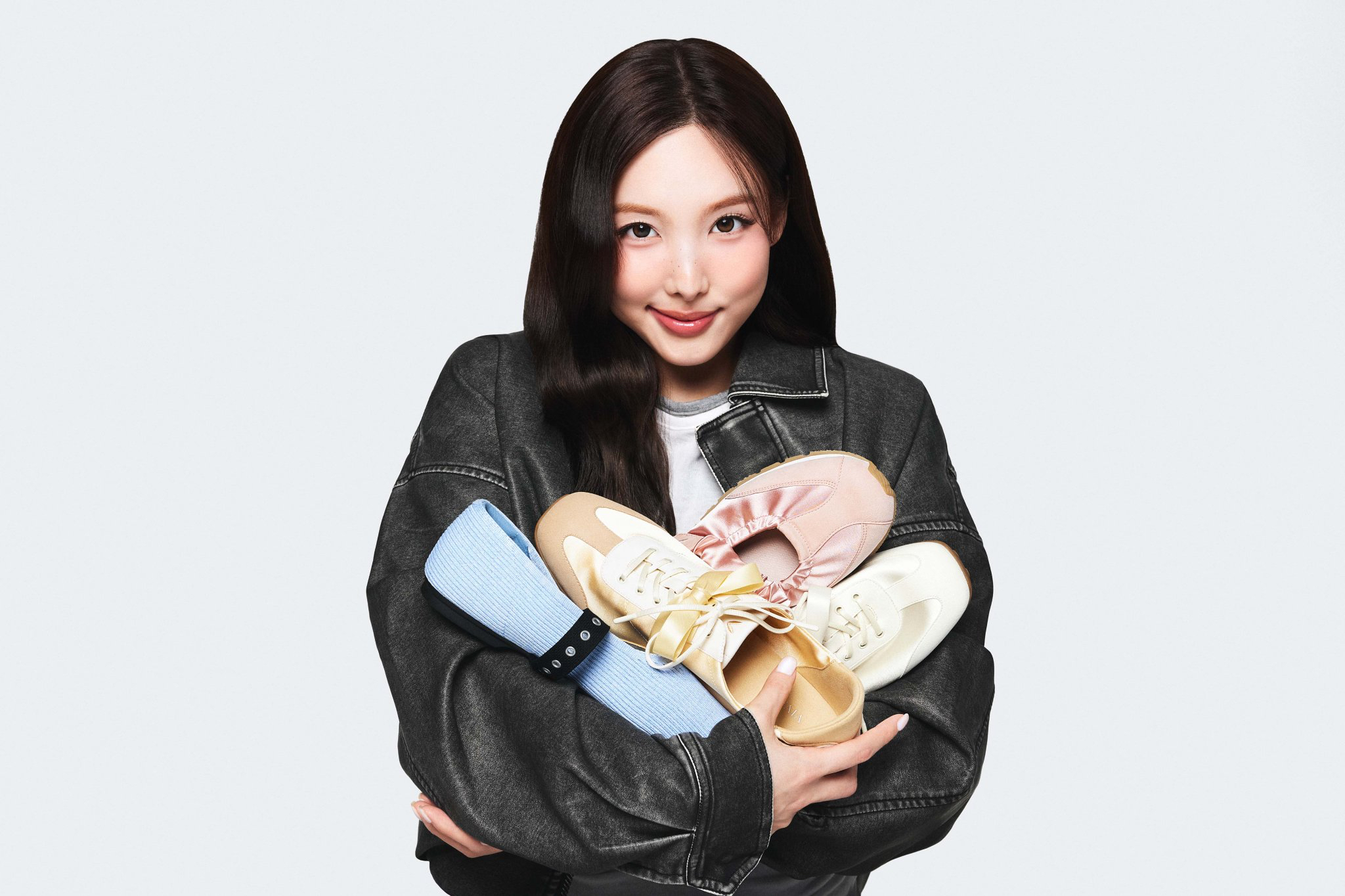 Latest photo of Nayeon (TWICE)