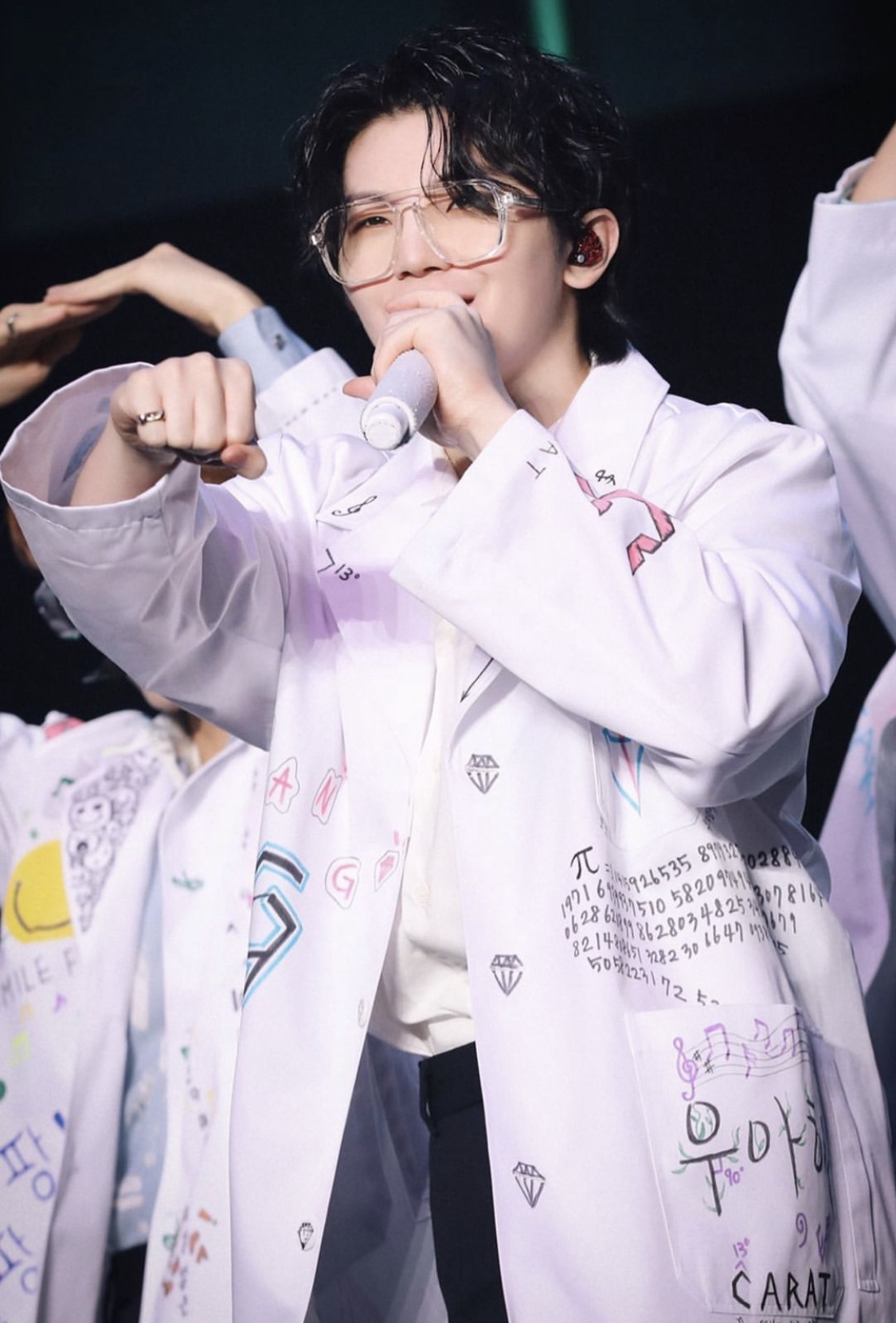 ウジ (SEVENTEEN)の最新写真