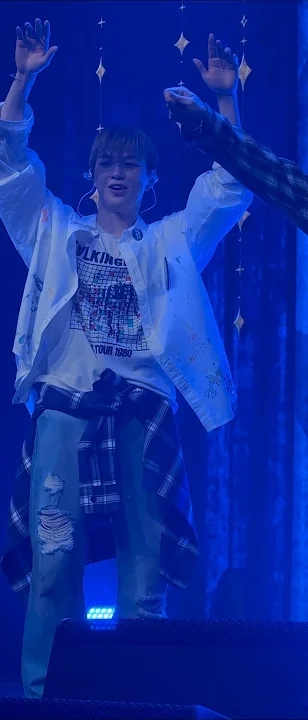 Today's most popular wallpaper in the Kang Daniel community