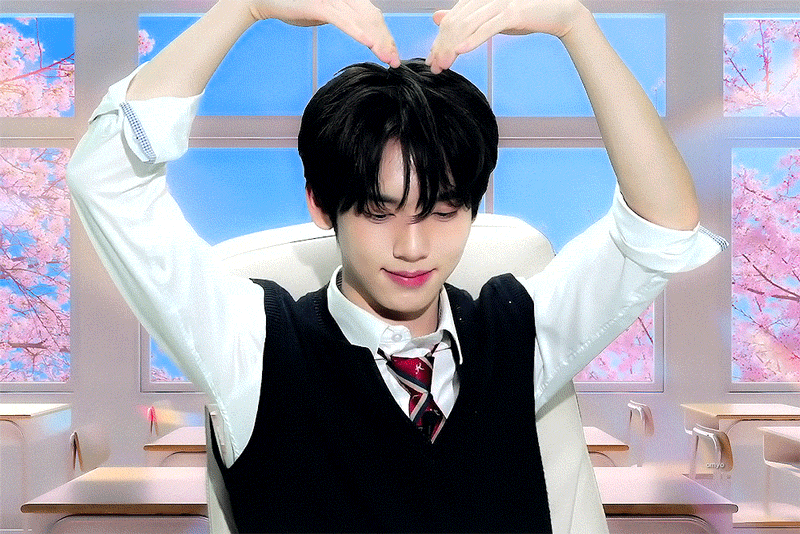 Recent activity shot of Han Yujin