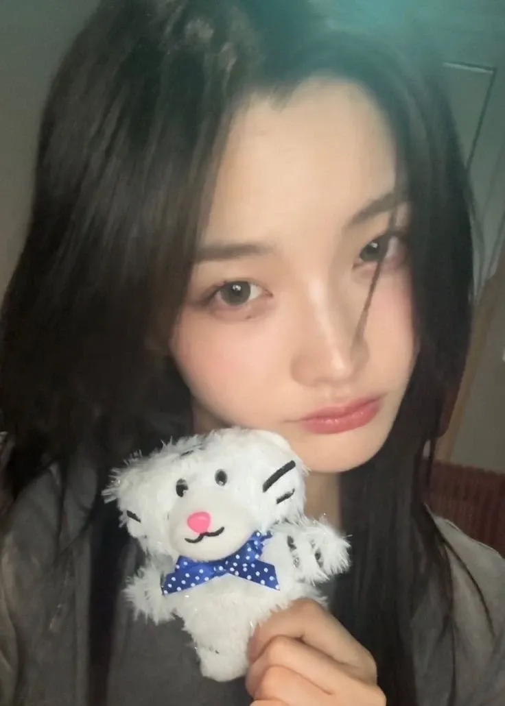 Latest photo of Iroha (ILLIT)