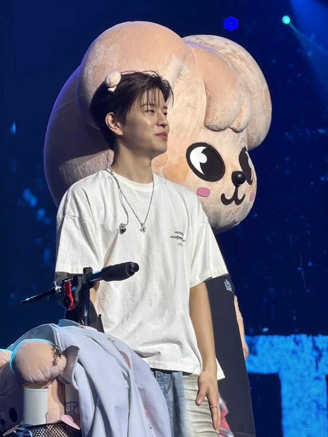 Behind-the-scenes cut of Seungmin (Stray Kids)