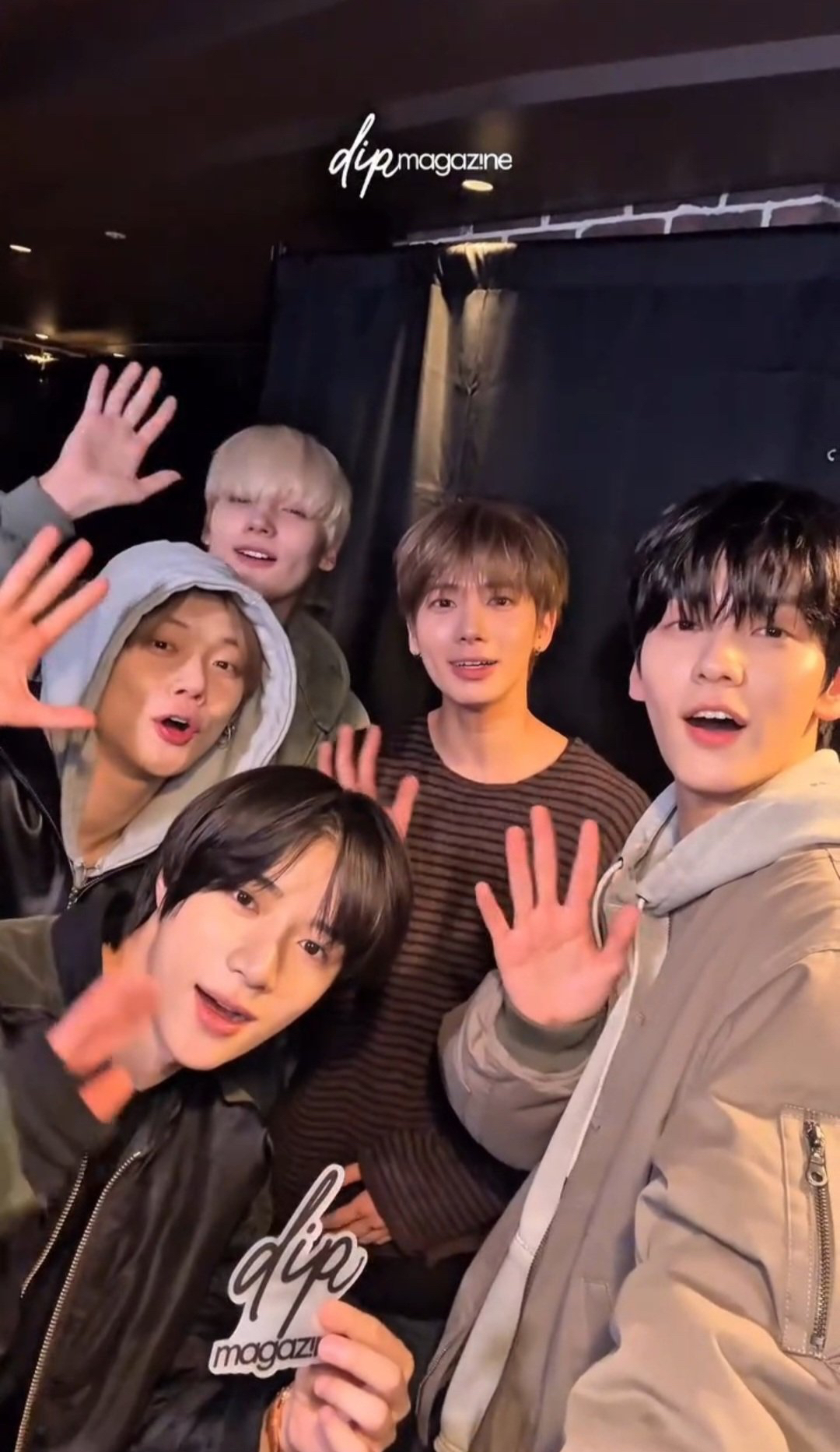 A heartfelt wallpaper shared by 然竣 (TOMORROW X TOGETHER)'s fans