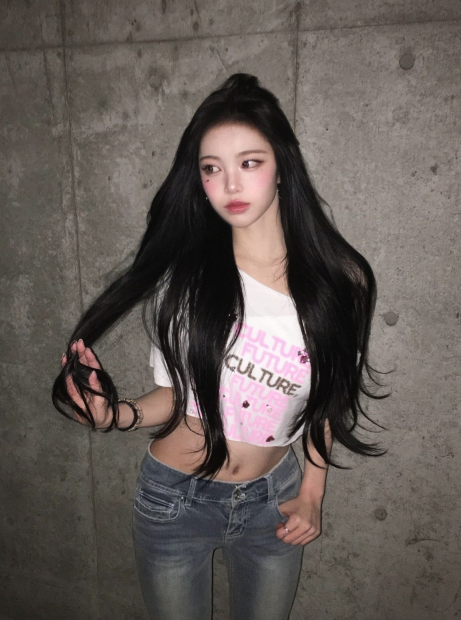 Behind-the-scenes cut of Ian (Hearts2Hearts)