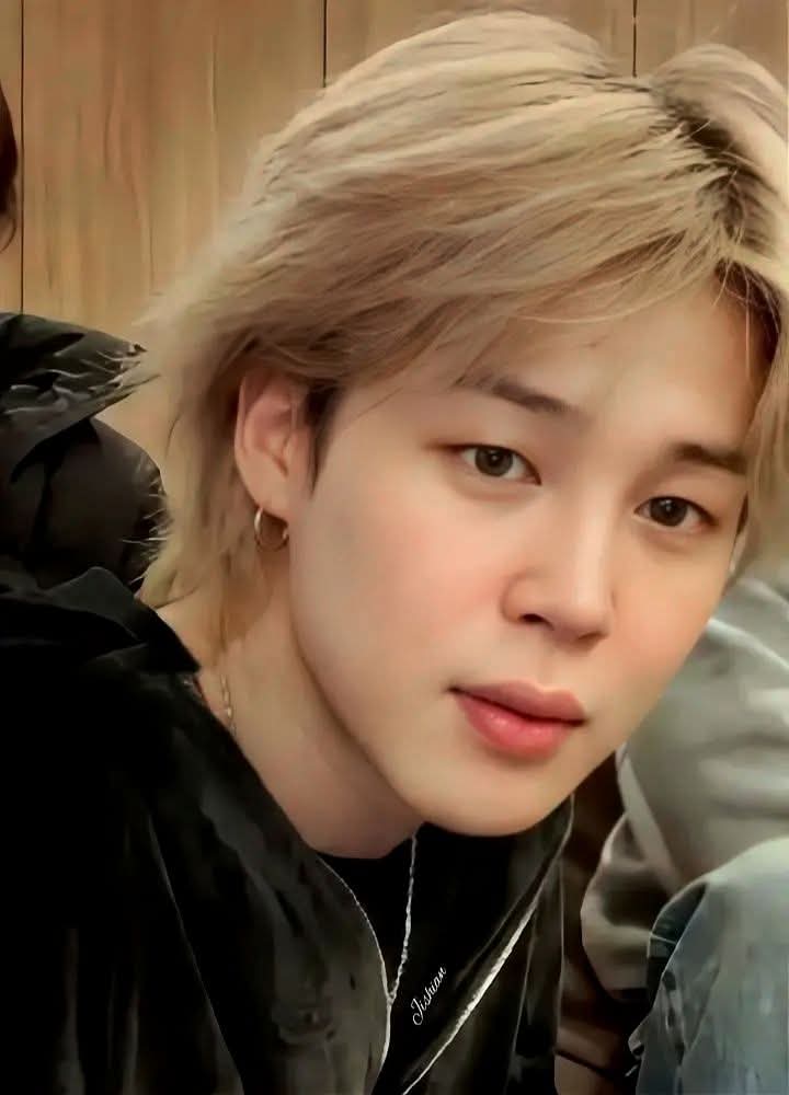 Foto terbaru Jimin (BTS)