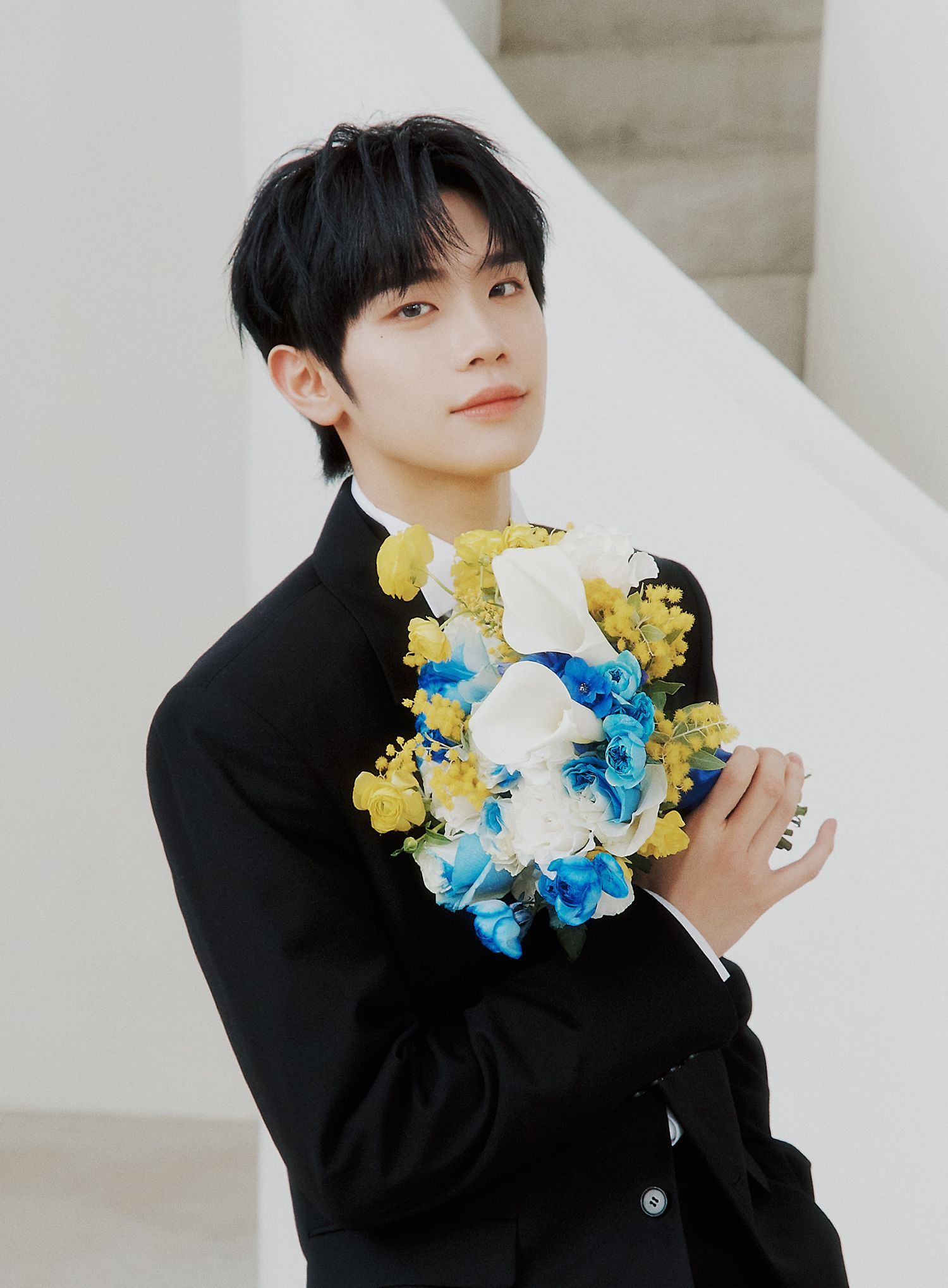 Behind-the-scenes cut of Kim Taerae (ZEROBASEONE)