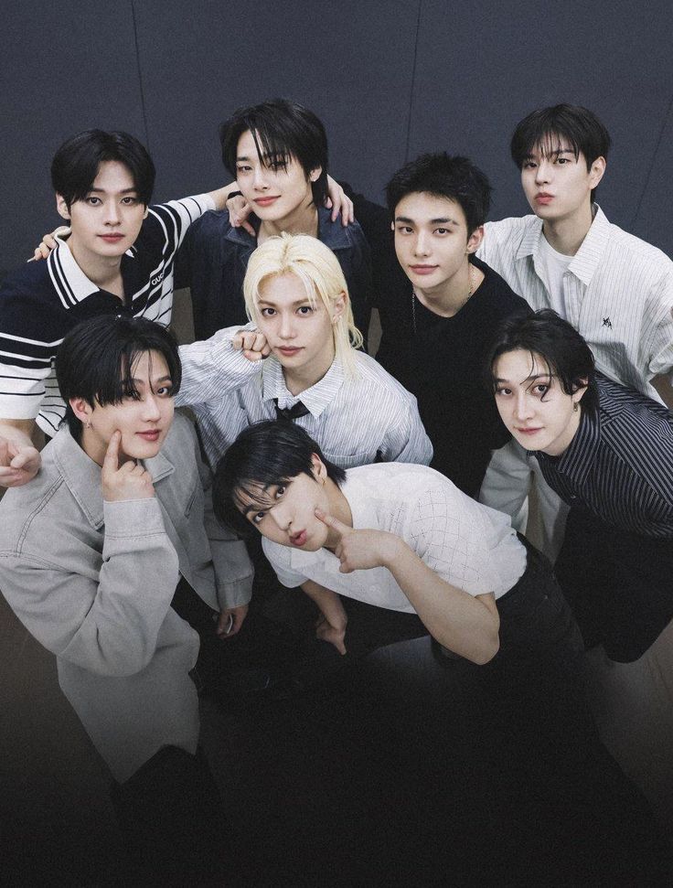 Stray Kids의 최신 사진